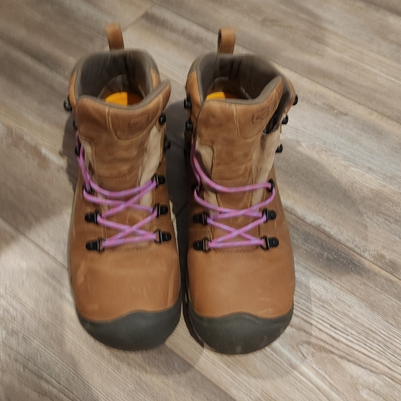 Keen Women's Pyrenees Waterproof Hiking Boot size 10 - Picture 4 of 5